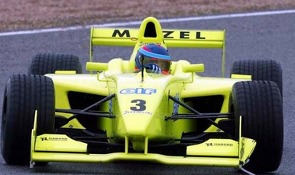 Montagny saab F1 auto rooli - Delfi Sport