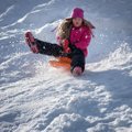 Jäised talveilmad ei tohiks lusti pidurdada: millal on ilm laste jaoks liiga külm ja kuidas nende õrna nahka kaitsta?