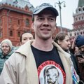 Активиста Дадина оштрафовали за чтение конституции России
