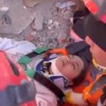 VIDEO | Türgis leiti elusana maavärina järel kümme päeva rusude all veetnud tüdruk