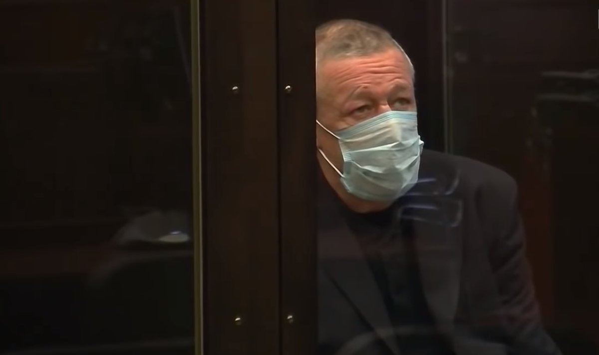 Михаил Ефремов