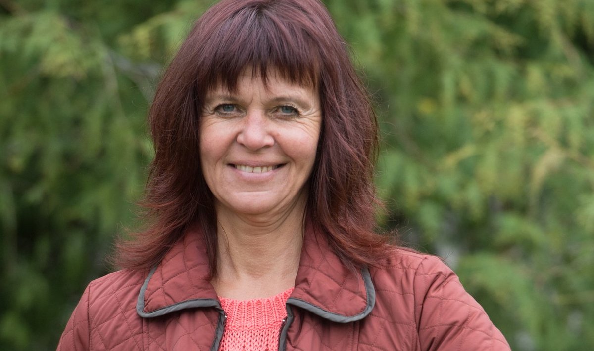 Helen Nelis-Naukas