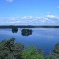 Soome järve kallati 200 tonni kemikaale ja nüüd on järv ülimalt puhas (kuid seal ujuvad zombihaugid)