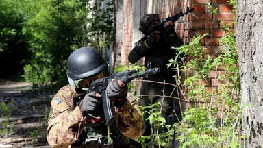 ВОЕННЫЙ ДНЕВНИК (198-й день) | Обстрелы Харькова, украинские войска приближаются к Купянску