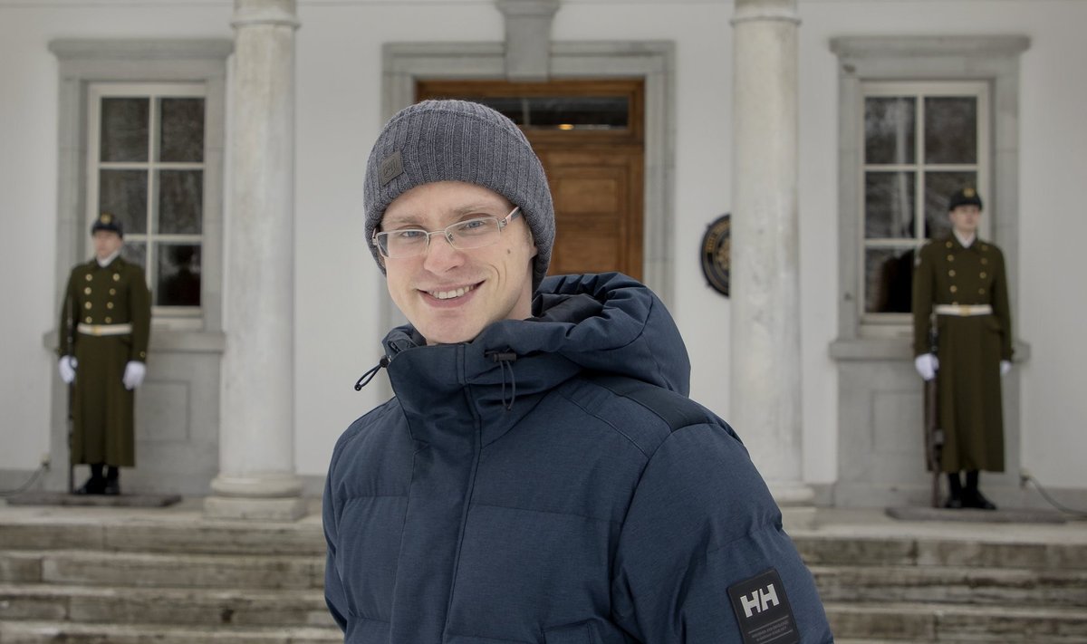 Rasmus Puur ütleb, et ei taha presidendi kultuurinõuniku rolli kuidagi üle tähtsustada. Igapäevaelus on ta ikka helilooja ja dirigent.