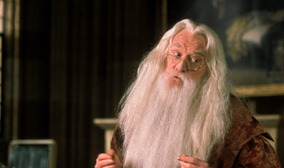 Richard Harrise Dumbledore filmis "Harry Potter ja tarkade kivi"