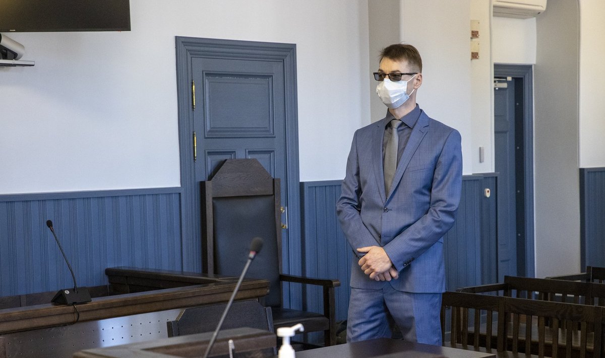 Marti Kuusiku kohtuprotsess Viru Maakohtu Rakvere kohtumajas