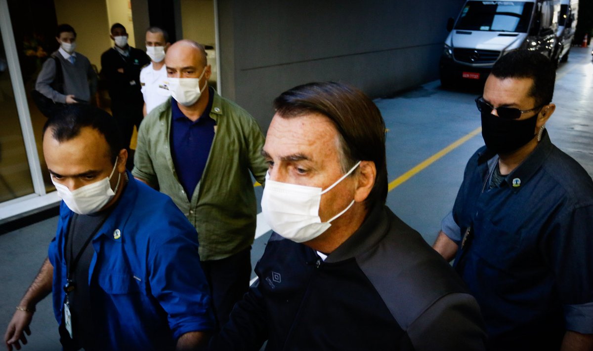 Brasiilia riigipea Jair Bolsonaro lahkus eile São Paulo haiglast.