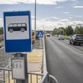 ФОТО И ВИДЕО | Дорожное строительство в Таллинне: пешеходу пришлось на четвереньках переползать через канаву