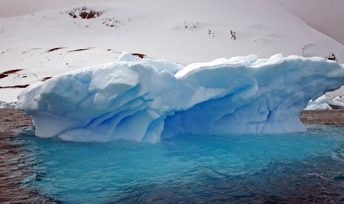 Hinnangute kohaselt on Antarktika keskmine temperatuur viimase poole sajandi jooksul kerkinud pea kolm kraadi.