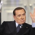 Berlusconi kiri pani Itaalia pensionärid postkontorist maksuraha tagasi nõudma