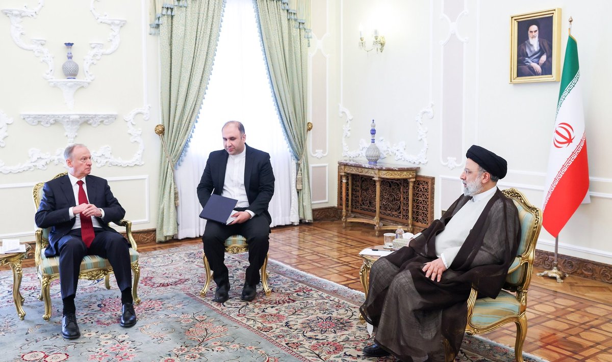 Hiljuti käis Teheranis visiidil Kremli kõrge ametnik Nikolai Patrušev (vasakul), kes kohtus Iraani presidendi Ebrahim Raisiga. 
