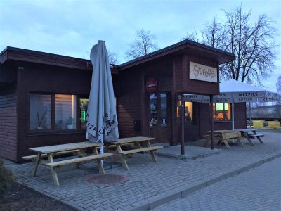 Stacijas laukums 1. Avatud 11-22.