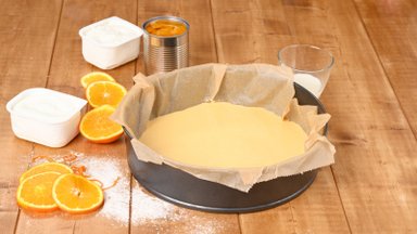 NIPP | Kuidas jonnakas küpsetuspaber ühe kiire ja lihtsa nõksuga ideaalselt koogivormi sisse suruda