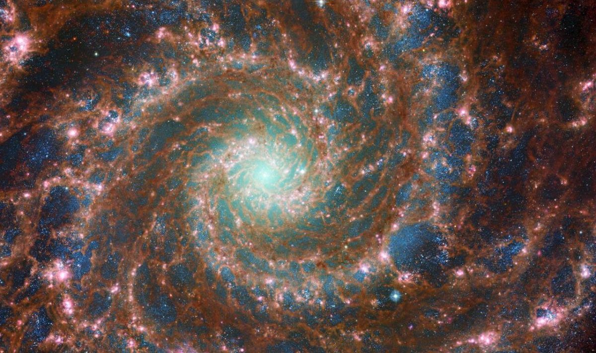Messier 74