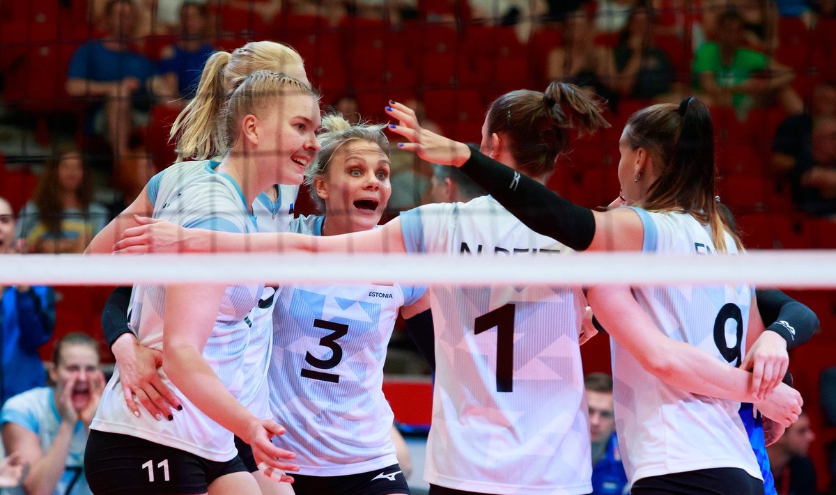 Eesti võrkpallinaiskond
