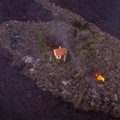 Чудо на Канарских островах: поток лавы обошел стороной жилой дом, уничтожив все вокруг