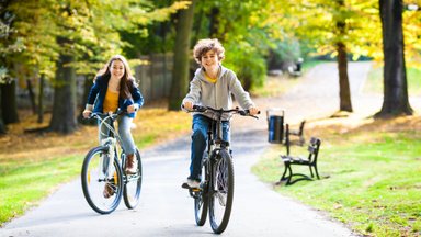 1. augustist saab Tallinnas taotleda koolilapsele 100-eurost jalgratta ostmise toetust