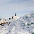 FOTOD: Peipsi ääres kõrguvad viiemeetrised jäämäed
