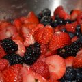 Пять правил, которые надо выполнять, чтобы не растолстеть на ягодах и фруктах