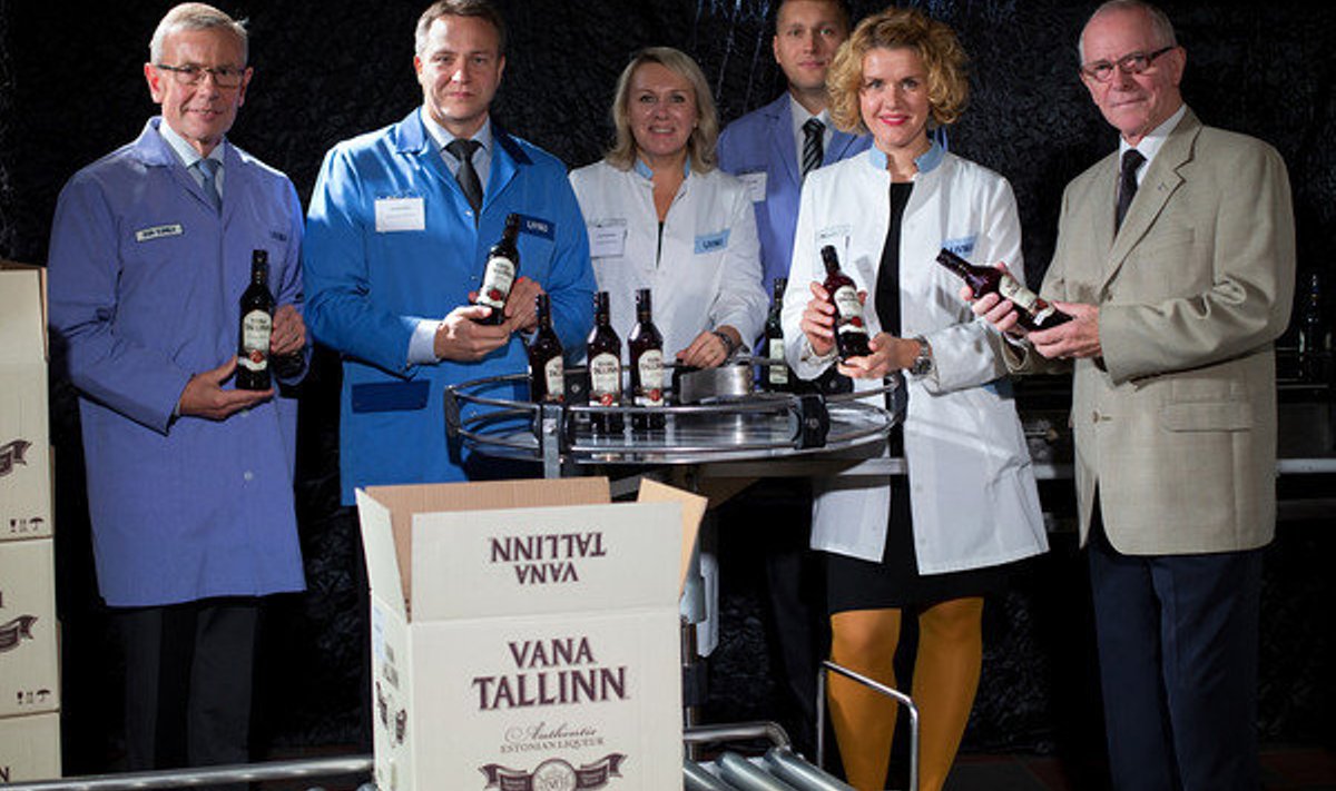 Liviko tähistas saja miljonenda pudeli Vana Tallinna valmimist