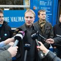 Eerik-Niiles Krossi tagaotsimiskuulutus Interpoli veebilehel lõi Venemaa meedia kihama