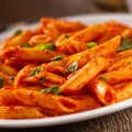 KIIRE ÕHTUSÖÖGI SOOVITUS: Spaghetti al pomodoro ehk tervitused Itaaliast