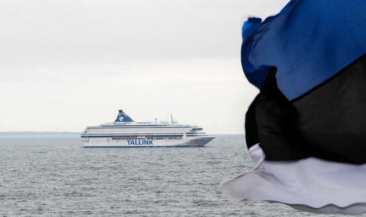 Eesti lipp merel