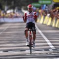 Tour de France`il võideti etapp uhke soolosõiduga, Taaramäe parandas taas kohta