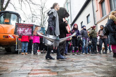 Rongkäik karusloomafarmide keelustamise toetamiseks