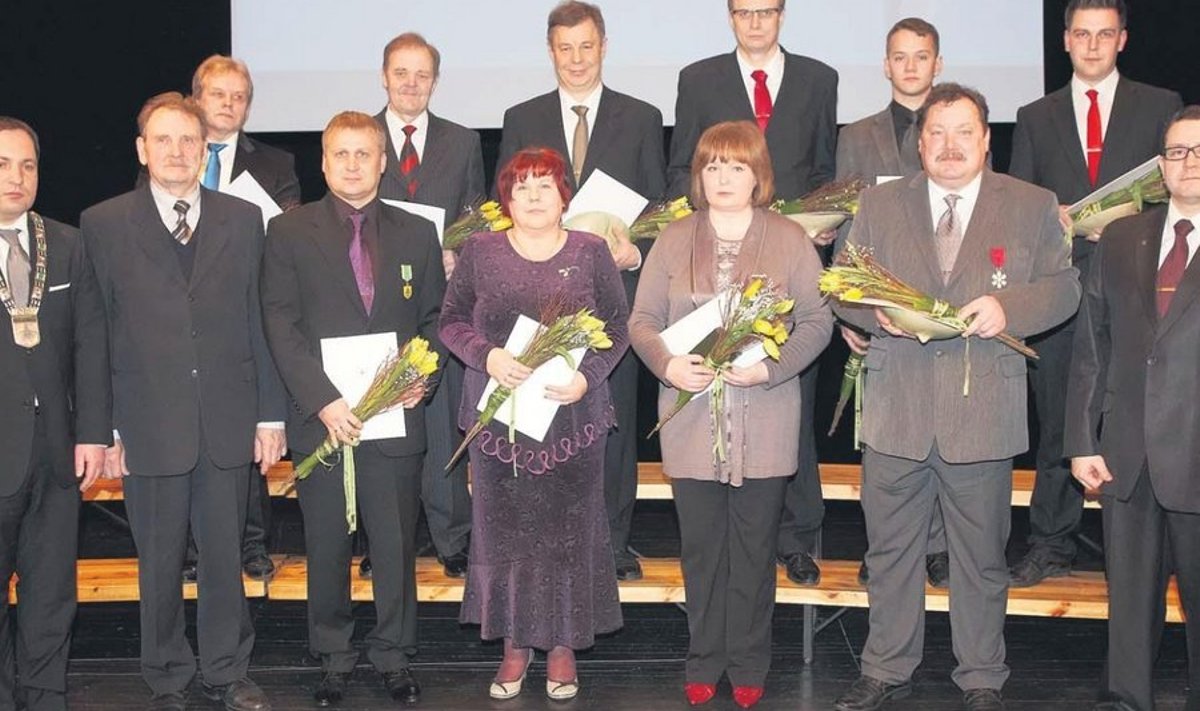 Võru linn tunnustas aktiivseid inimesi ja asutusi - Maaleht