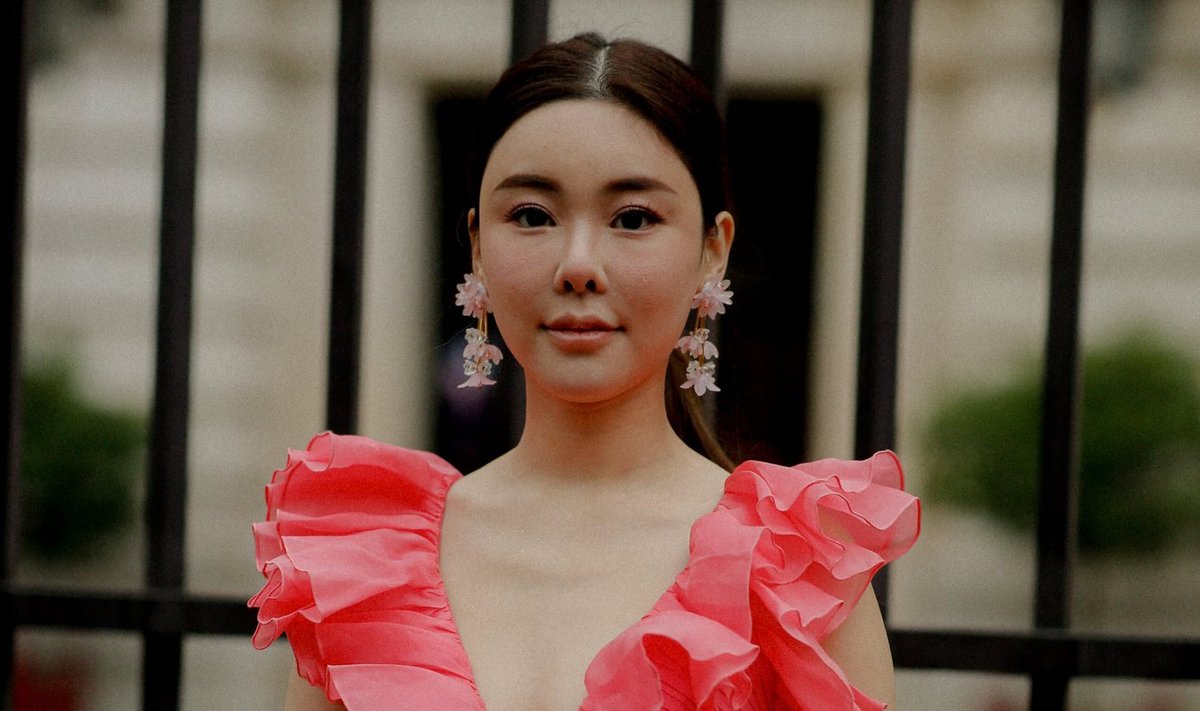 Abby Choi kuu aega tagasi Pariisis.