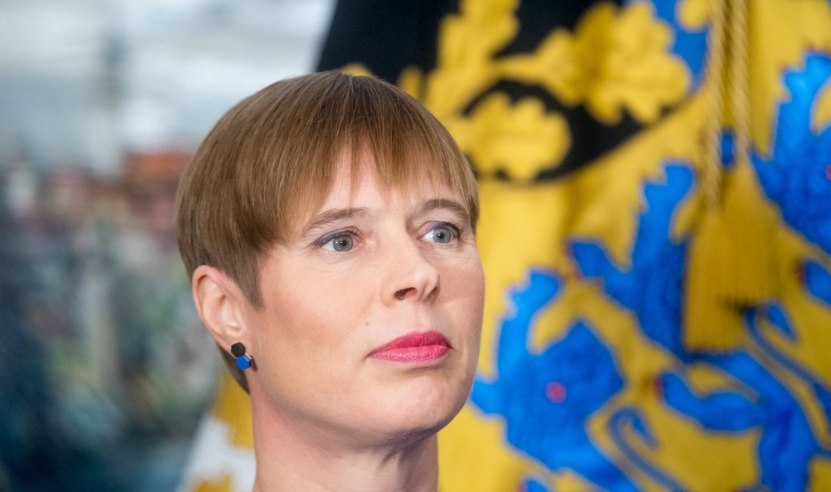 President Kersti Kaljulaid valitsuse üksmeeleta ränderaamistikule alla ei kirjuta.