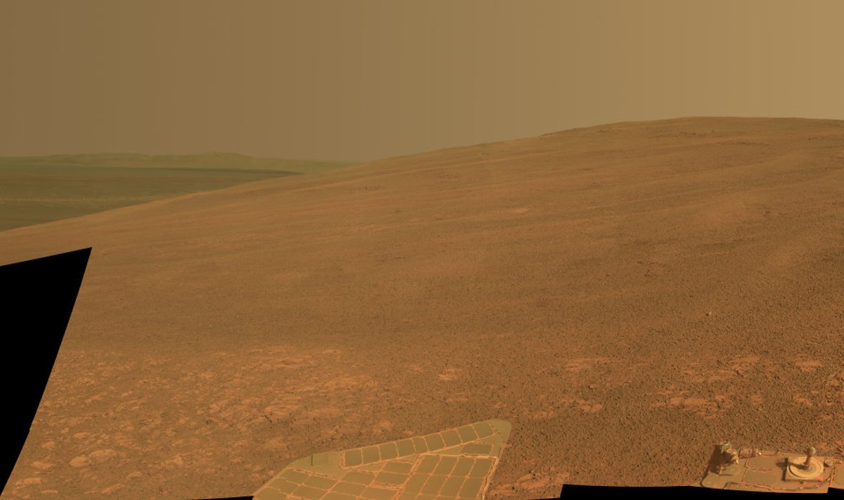 Marss pildistatuna NASA Opportunity kulgurilt