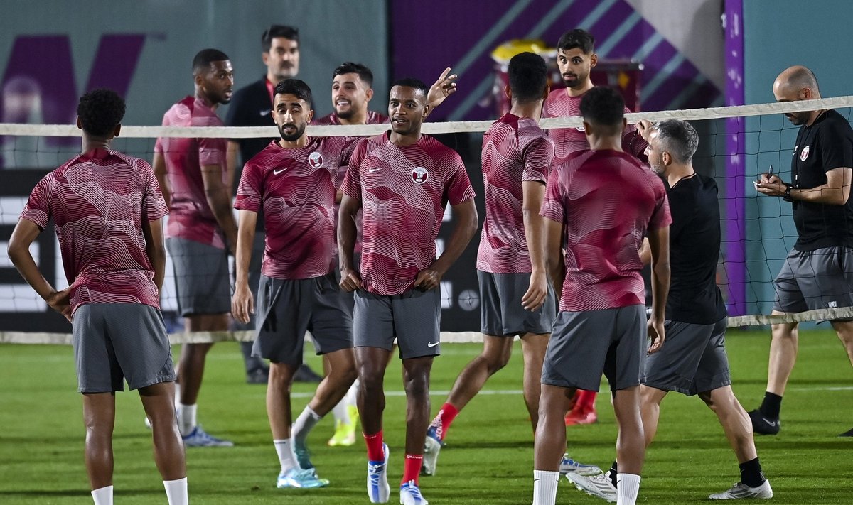 Катарские футболисты