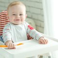 Viis põhjust, miks on väga oluline juba väikesele beebile viisakaid lauakombeid õpetada