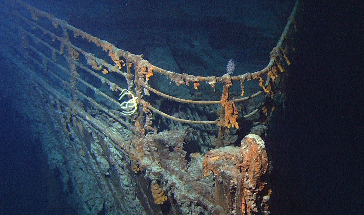 Uppunud Titanicu vöör 2004. aastal (Foto: Wikimedia Commons / NOAA, IFE, URI).