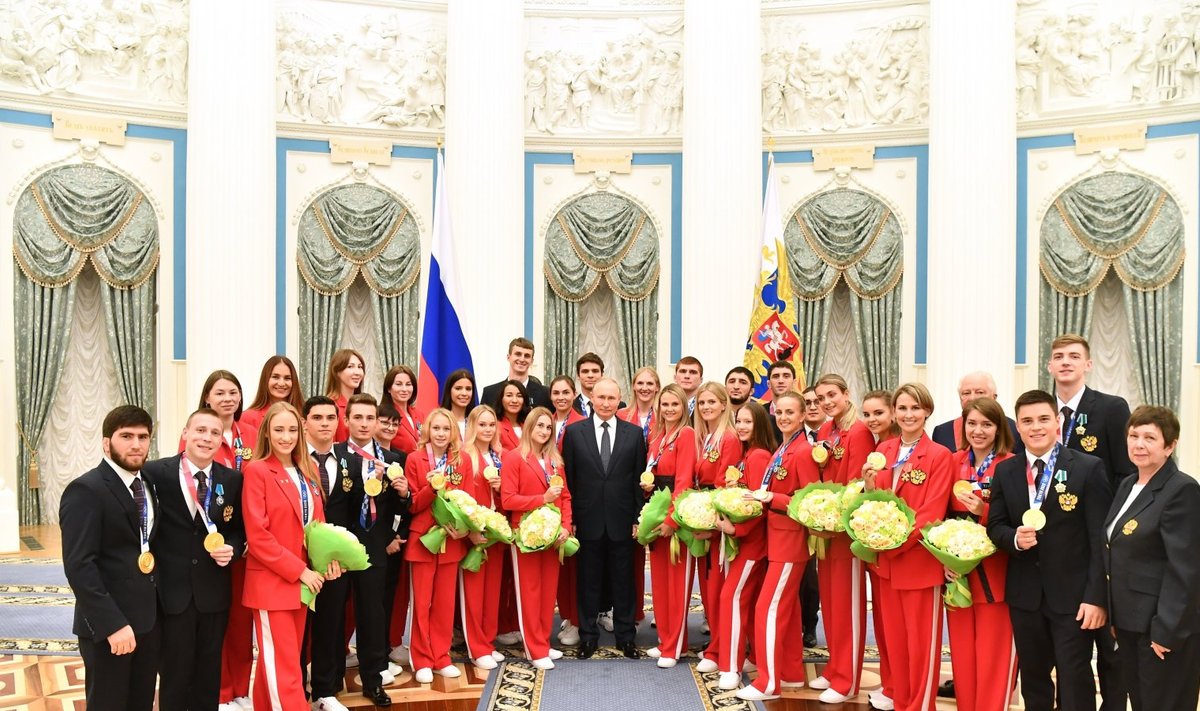 Septembris võõrustas Vladimir Putin Tokyo olümpiamängude kuldmedaliste.