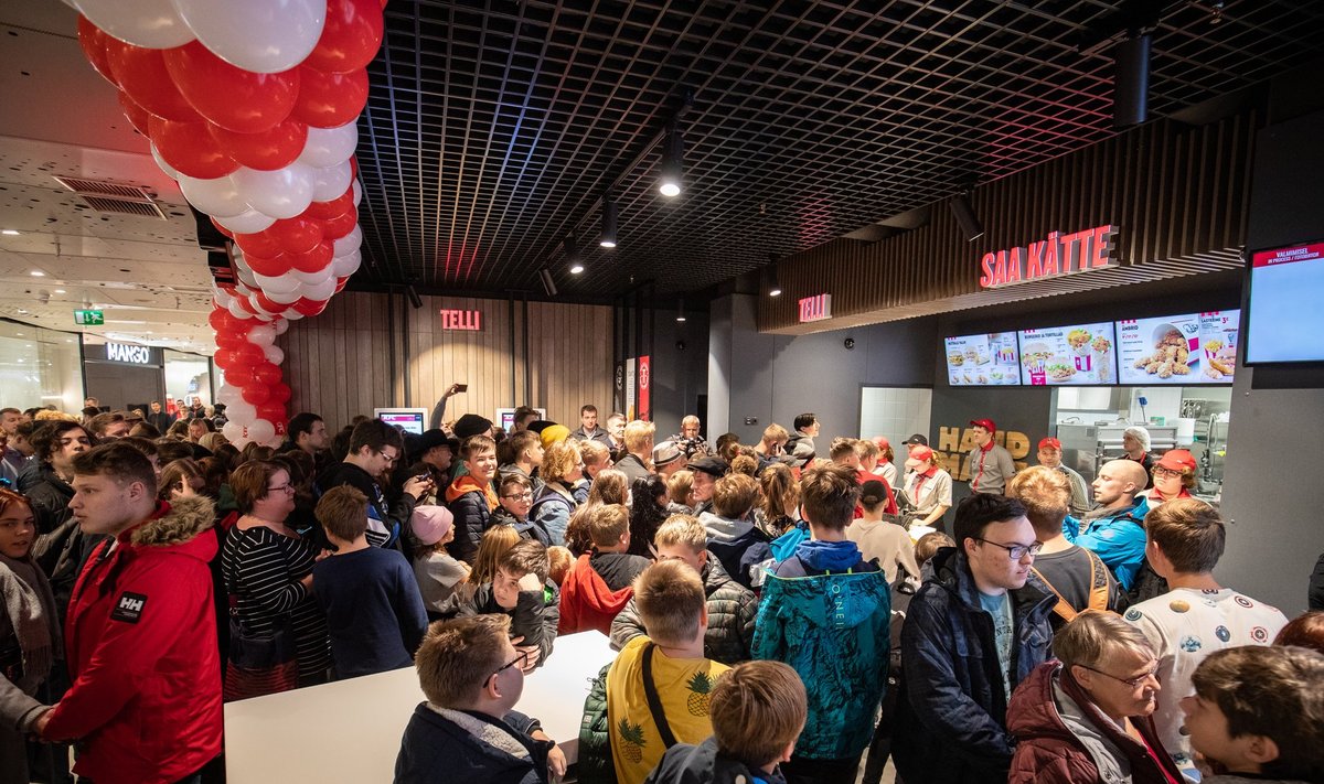 KFC avamine Ülemiste keskuses