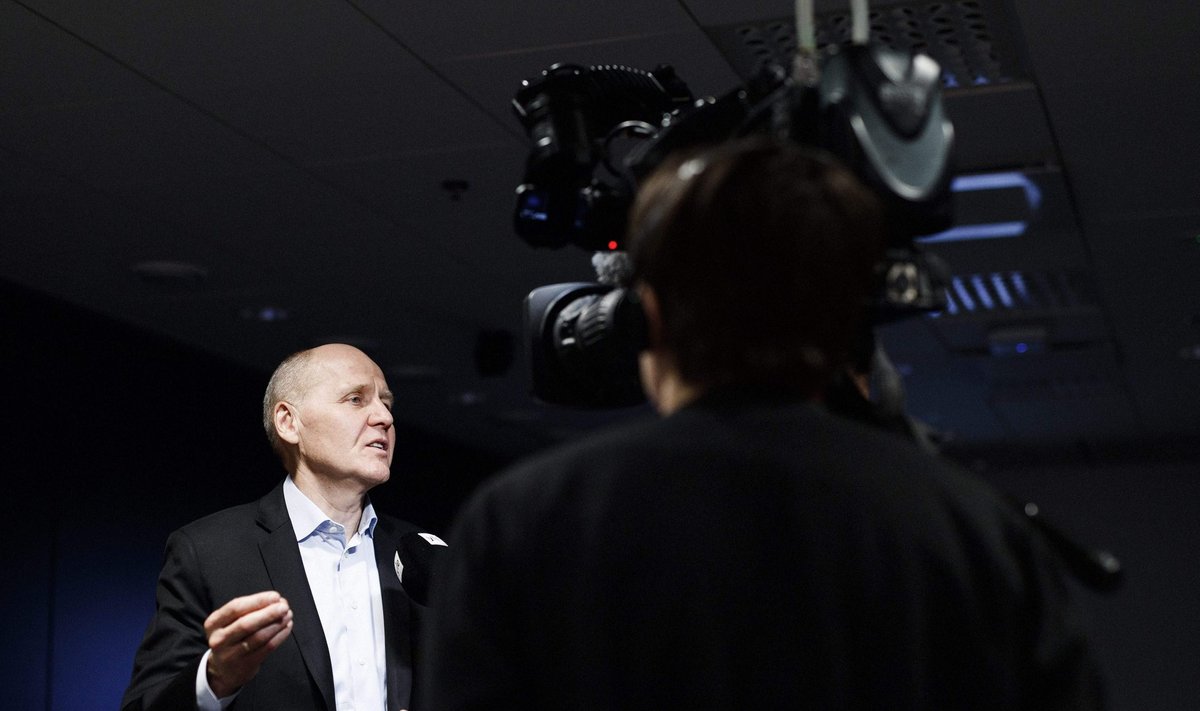 Telenor Grupi juht Sigve Brekke 9. aprillil Helsingis toimunud pressikonverentsil