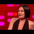 VIDEO! Kae nalja: Jessie J oskab isegi suud kinni hoides laulda!