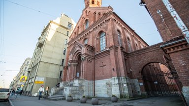 Peterburi Jaani kiriku arved said pärast kuudepikkust peamurdmist makstud