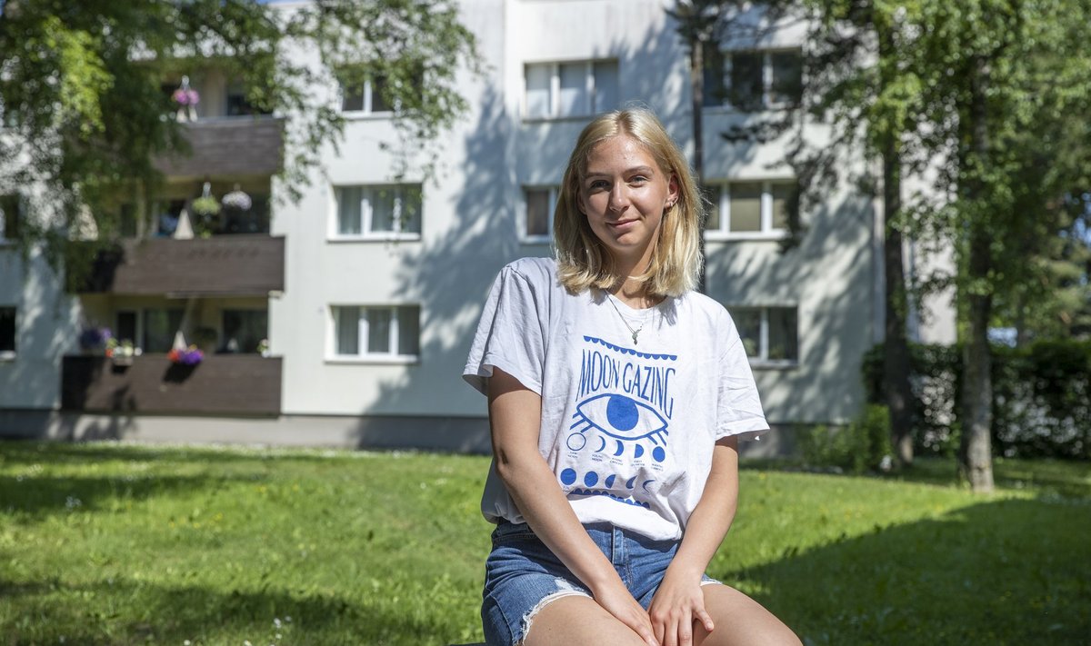 KOLIMISE EEL: Viimsis elav Eda Riin Reinok on pettunud, et noortele on iseseisva elu alustamine majanduslikult nii raske.