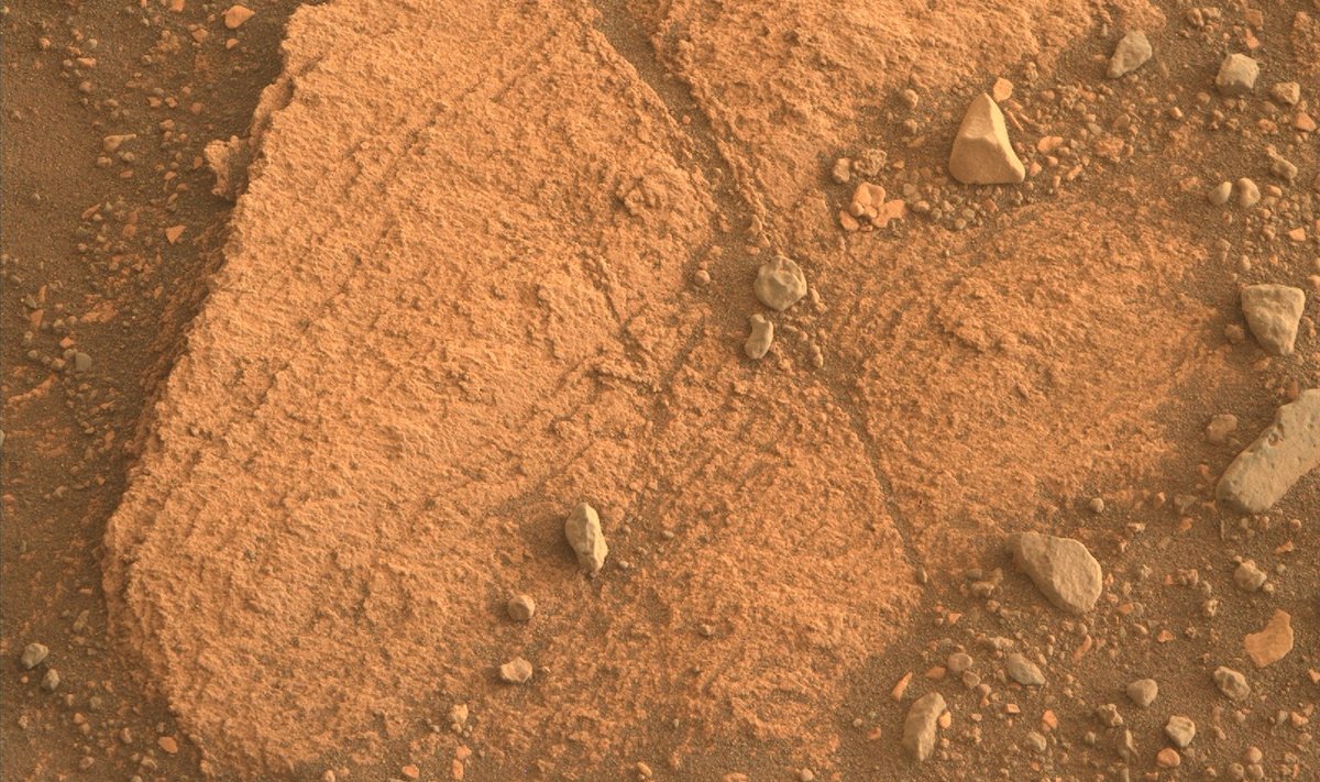 Uued fotod Marsi pinnast