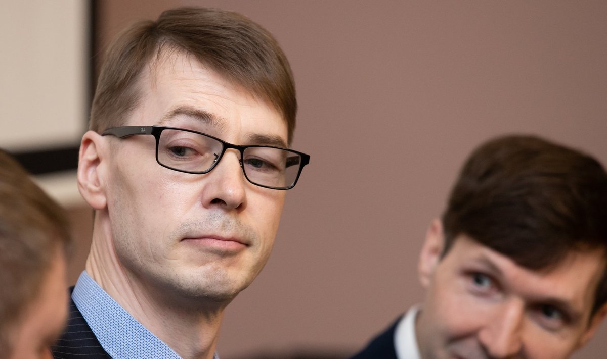 EKRE tutvustas minstrikandidaate