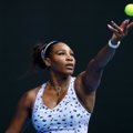 Serena Williams korraldas jõudemonstratsiooni, tiitlikaitsja jõudis samuti järgmisesse ringi