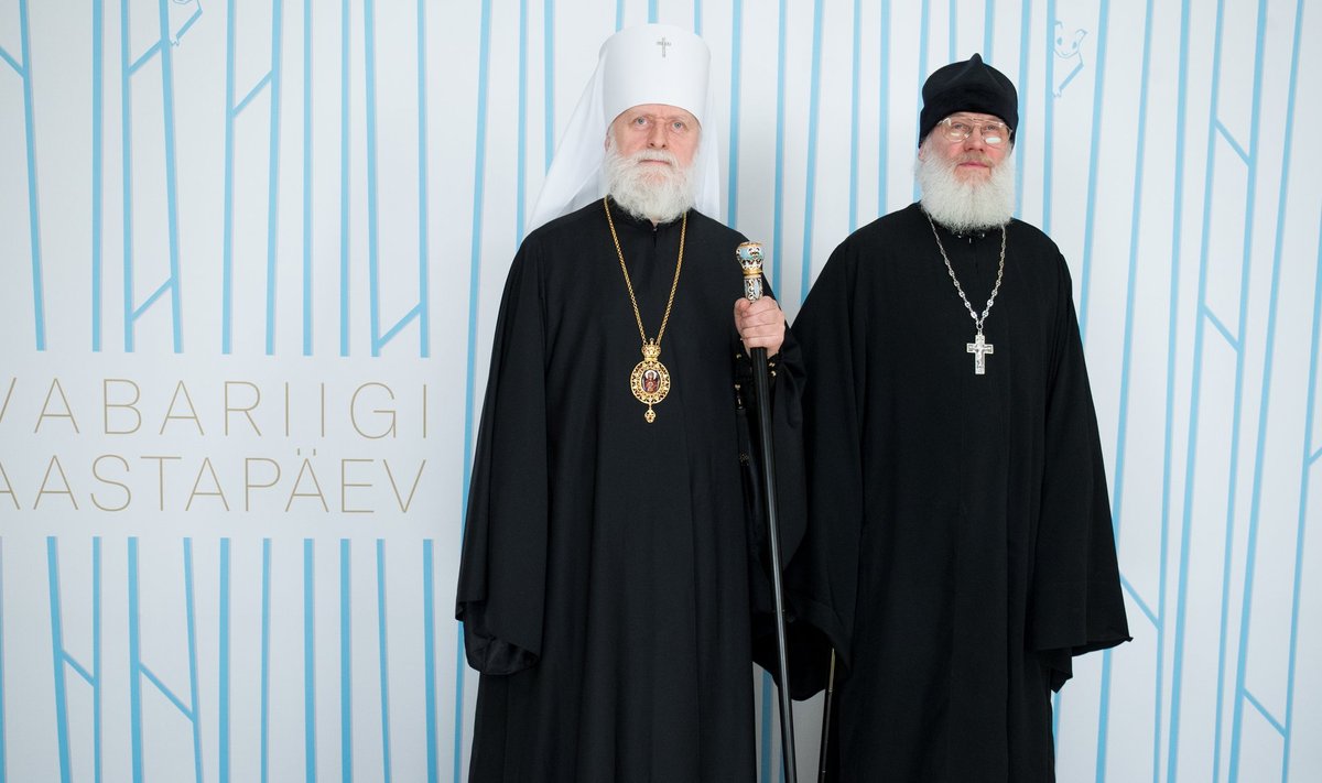 VAIDLUSE KESKEL: Moskva Patriarhaadi Eesti Õigeusu Kiriku pea metropoliit Eugeni ja ülempreester Juvenalius