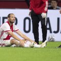 VIDEO | Südamestimulaatoriga Amsterdami Ajaxi staar kukkus mängu ajal kokku