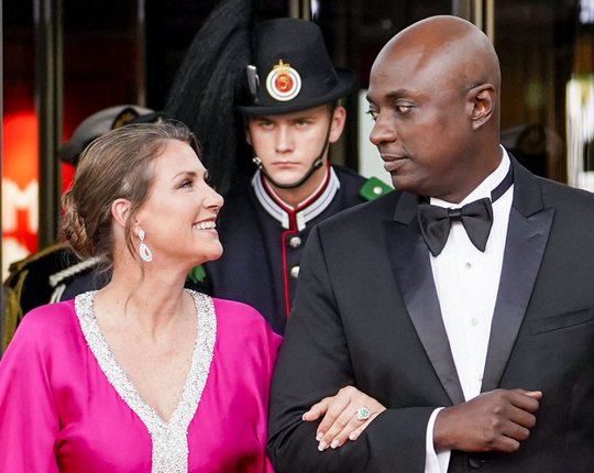 Norra printsess Märtha lõi kuningakojast lahku, et abielluda vastuolulise „šamaanist“ imeravitsejaga