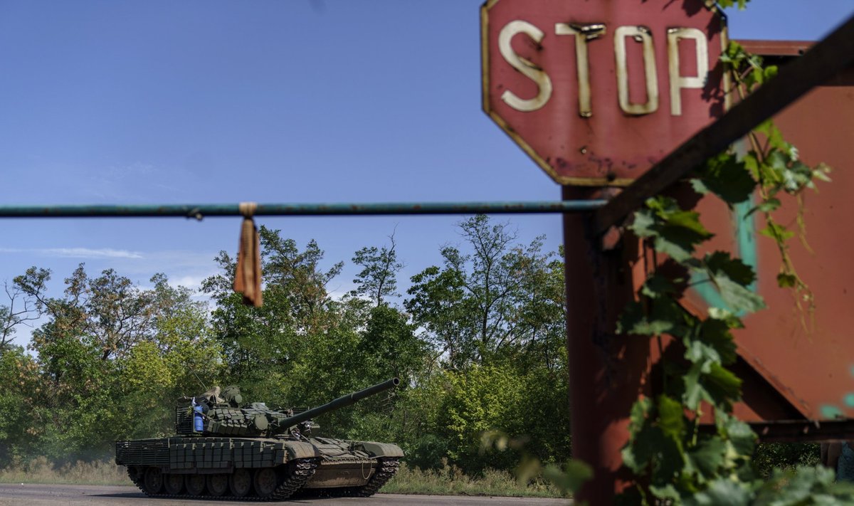 Ukraina tank Donetski oblastis 21. augustil.